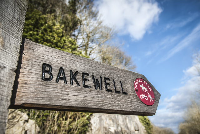 Sign to Bakewell